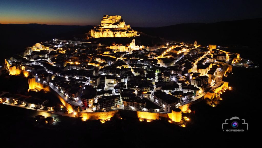 Morella por la noche visto desde el Aire